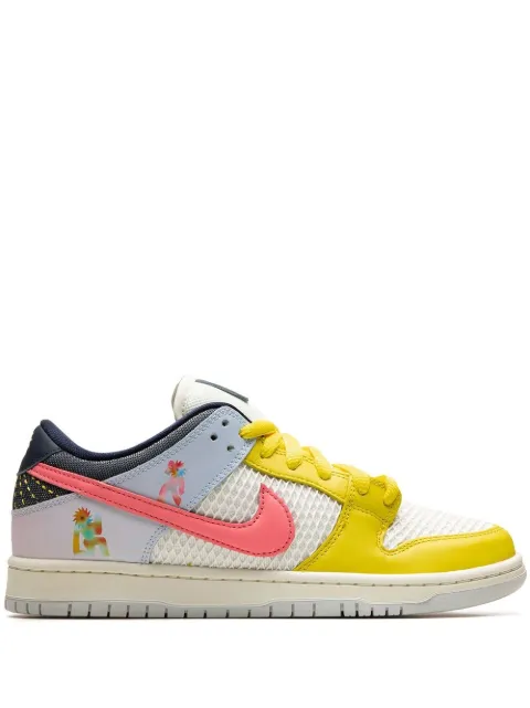 Nike SB Dunk Low "Be True" sneakers White DX5933