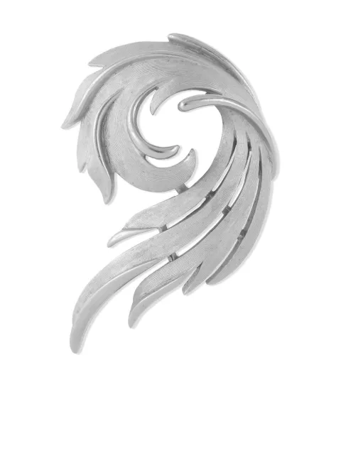 Susan Caplan Vintage 1960s Trifari swirling leaf brooch Silver PN009845