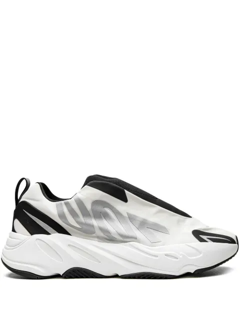 adidas Yeezy YEEZY 700 MNVN "Laceless Analog" sneakers White IG4798