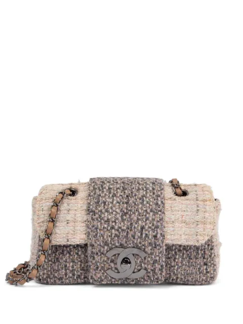 CHANEL Pre-Owned 2004 small Tweed Classic Flap shoulder bag Neutrals CHANELTWEEDCREAMCLASSICFLAP