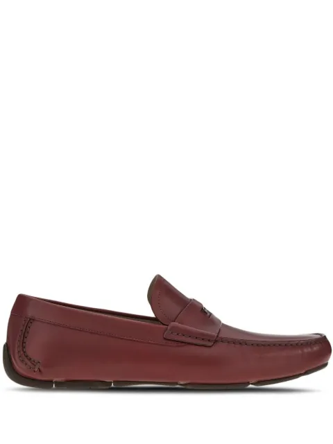 Ferragamo Driver signature ornament loafers Red 753184