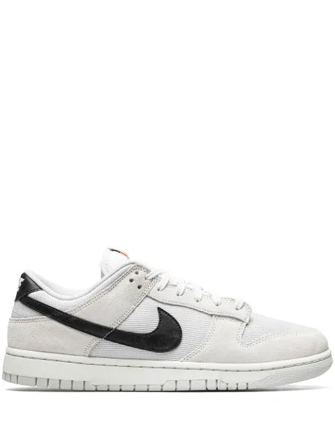Nike Dunk Low Retro SE "Certified Fresh" sneakers White DO9776