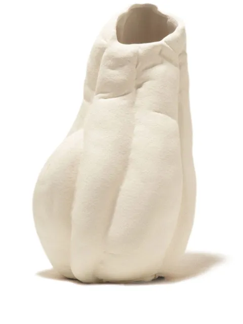Completedworks Fold B55 sculpted vase White B55