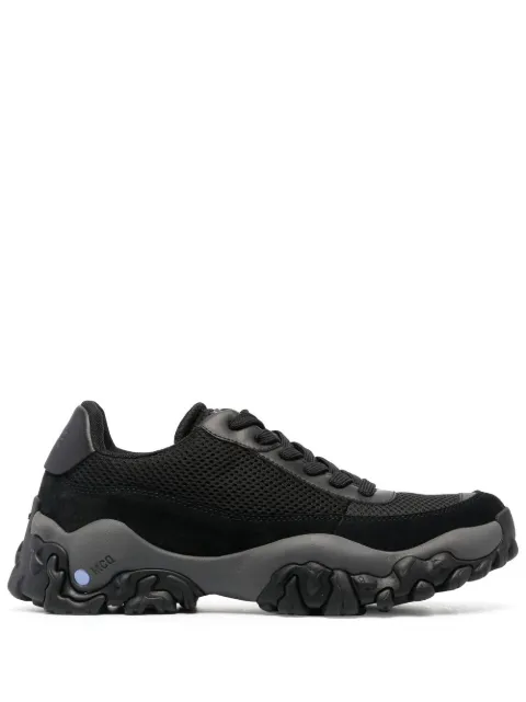 MCQ Crimp low-top sneakers Black 700703R2846