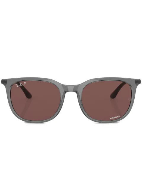 Ray-Ban wayfarer-frame sunglasses Grey RB43866650AF