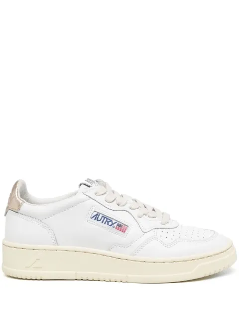 Autry Medalist low sneakers White AULWLL06
