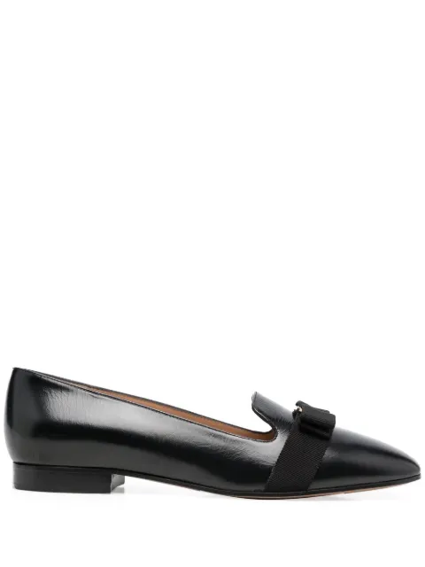 Ferragamo Laufer calf leather pumps Black 753720