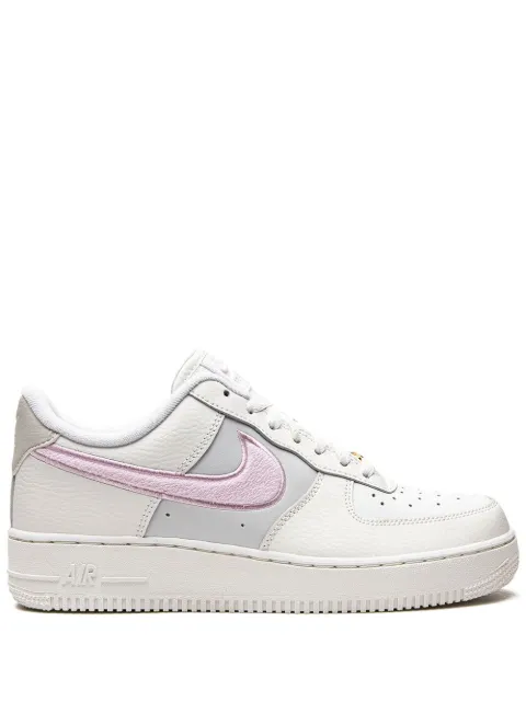 Nike Air Force 1 07 "Summit White/Regal Pink" sneakers White DQ0826