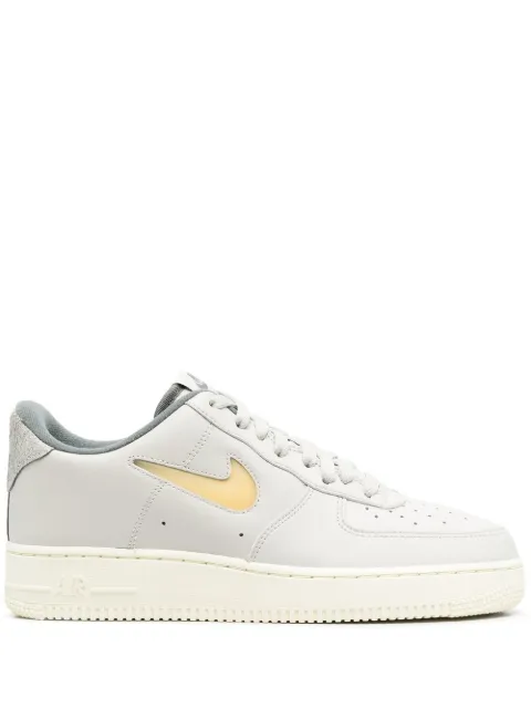 Nike Air Force 1 '07 LX "Light Bone/Pale Vanilla-Tumb" sneakers Grey DC8894