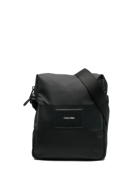 Calvin Klein logo-patch shoulder bag Black K50K509545
