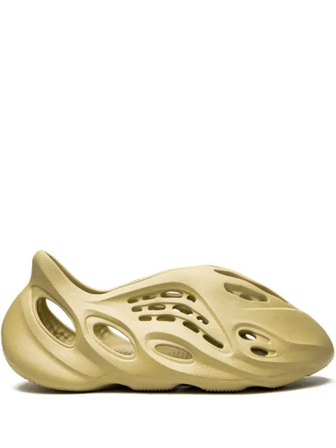 adidas Yeezy YEEZY Foam Runner "Sulfur" sneakers Brown GV6775