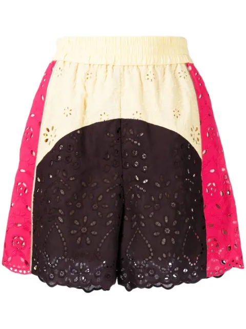 Goen.J broderie-anglaise floral-lace track shorts Multicolour GNJ22SSPT08