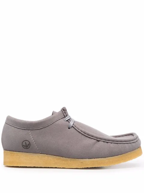 Clarks Originals logo-print lace-up boat shoes Grey 26165991