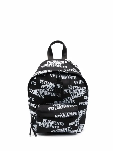 VETEMENTS logo-print backpack Black UE52BA800B