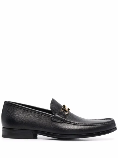 Ferragamo Gancini-plaque leather loafers Black 740679