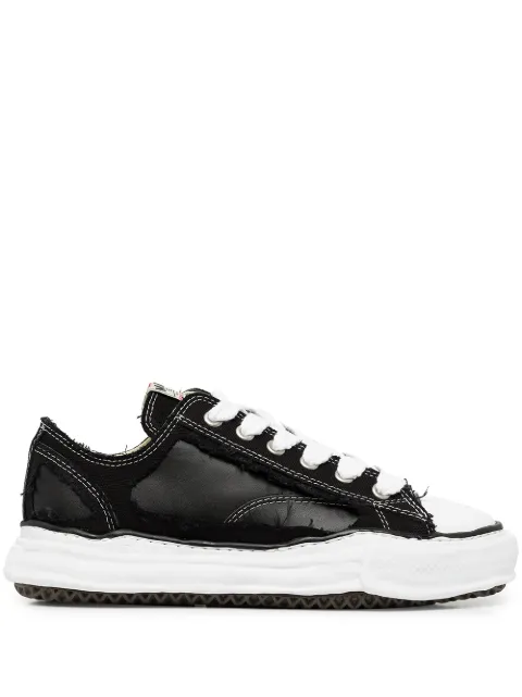 Maison MIHARA YASUHIRO Peterson Low distressed canvas sneakers Black A08FW717