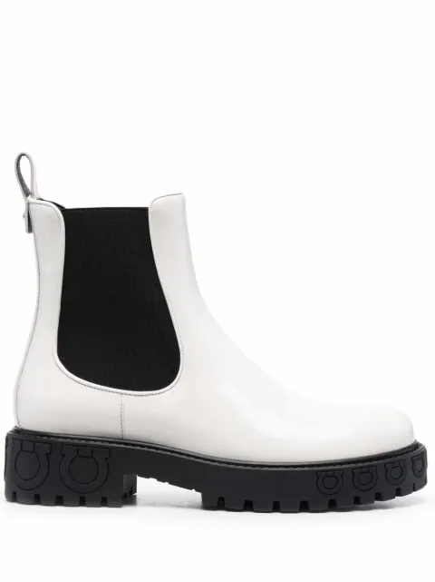 Ferragamo leather Chelsea boots White 751774