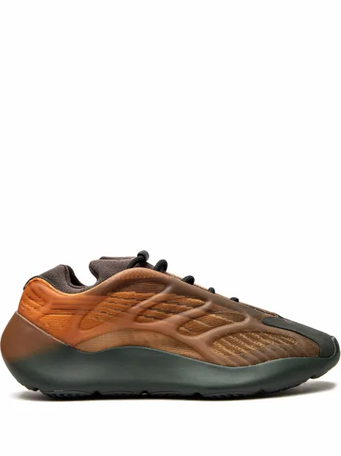 adidas Yeezy 700 V3 lace-up sneakers Brown GY4109