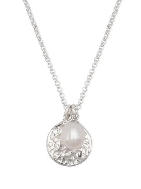 DOWER AND HALL hammered disc pearl pendant necklace Silver PLP225SWP18