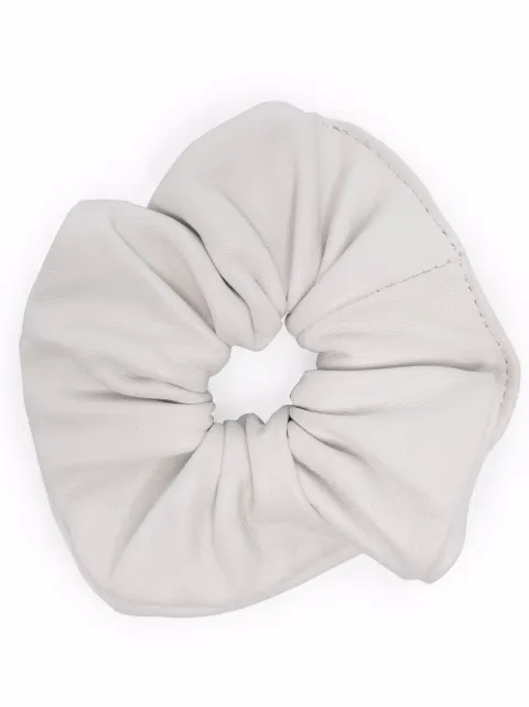 Manokhi textured leather scrunchie White AW21WHITEA789MANO223