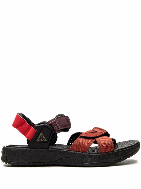 Nike ACG Air Deschutz "Redstone" sandals Red DC9092