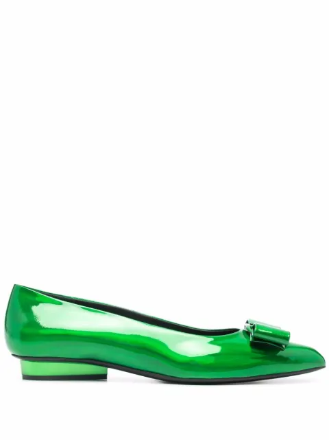 Ferragamo Viva bow ballerina shoes Green 748452