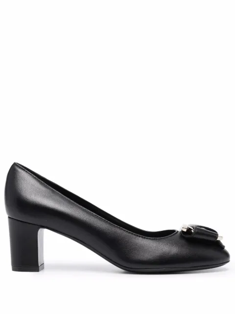 Ferragamo Gancini-bow leather pumps Black 745477