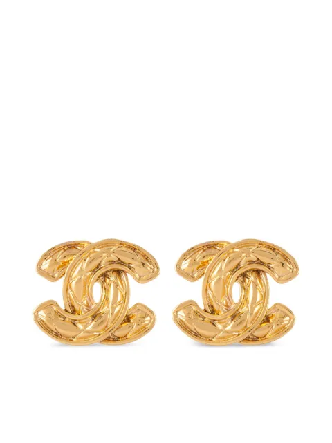 CHANEL Pre-Owned 1980s diamond-quilted CC clip-on earrings Gold ER017919