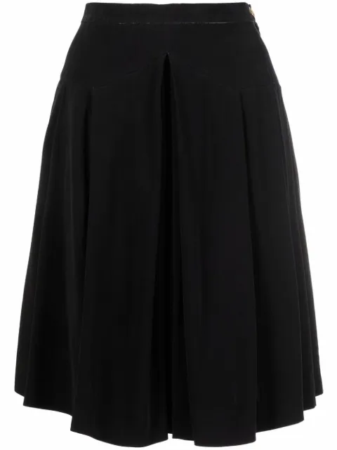 CHANEL Pre-Owned 1990s CC button pleated skirt Black CHNL750TA