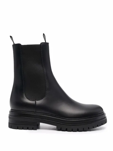 Gianvito Rossi chunky leather Chelsea boots Black G7346520GOMCLY