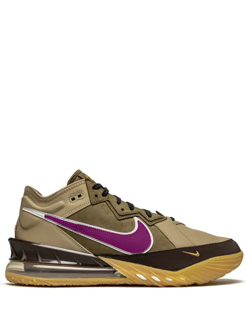 Nike Air Max LeBron 7 QS "Christmas" sneakers Green CW3153