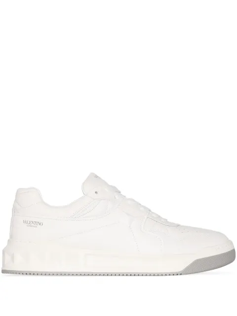 Valentino Garavani One Stud low-top nappa sneaker White YS0E71NWN