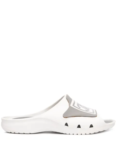 CHANEL Pre-Owned 1990s Sports CC printed slides White 39