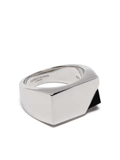 Capsule Eleven Jewel Beneath signet ring Silver C11R2SOWJEWELBENEATHSIGNETRINGSILVERBLACKONYX