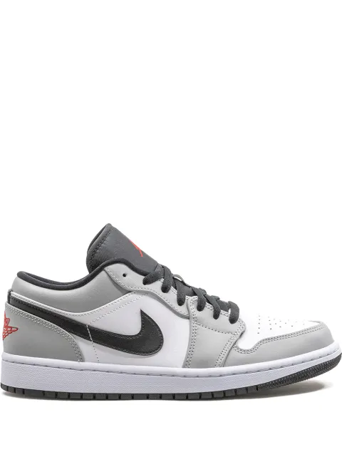 Jordan Air Jordan 1 Low "Light Smoke Grey" sneakers Grey 553558030