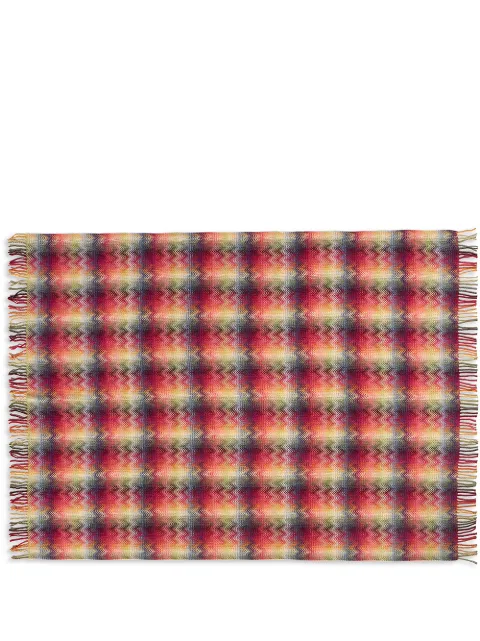 Missoni Home Montgomery chevron pattern throw Red 1M3PL99027