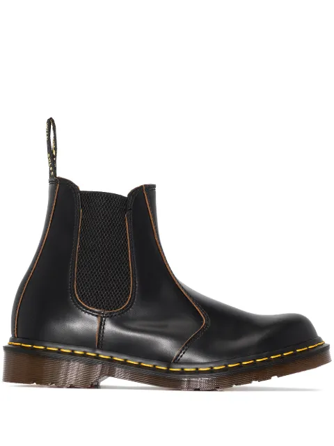 Dr. Martens Vintage round-toe leather boots Black 25747001