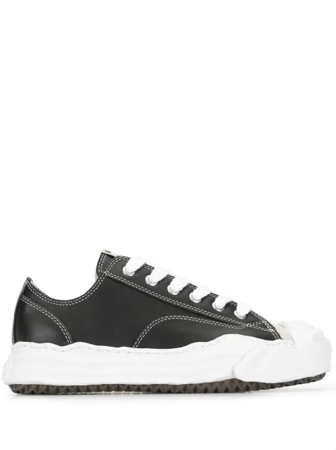 Maison MIHARA YASUHIRO low-top lace-up sneakers Black A05FW704