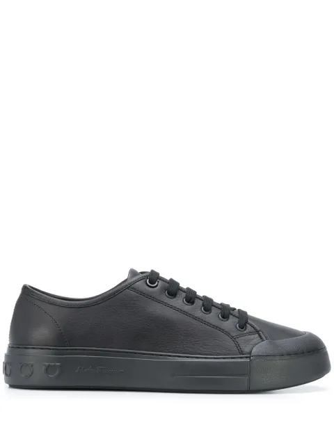 Ferragamo Gancio low-top sneakers Black 737239