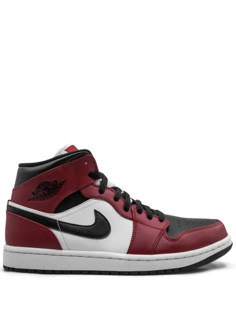 Jordan Air Jordan 1 Mid "Chicago Black Toe" sneakers Red 554724069