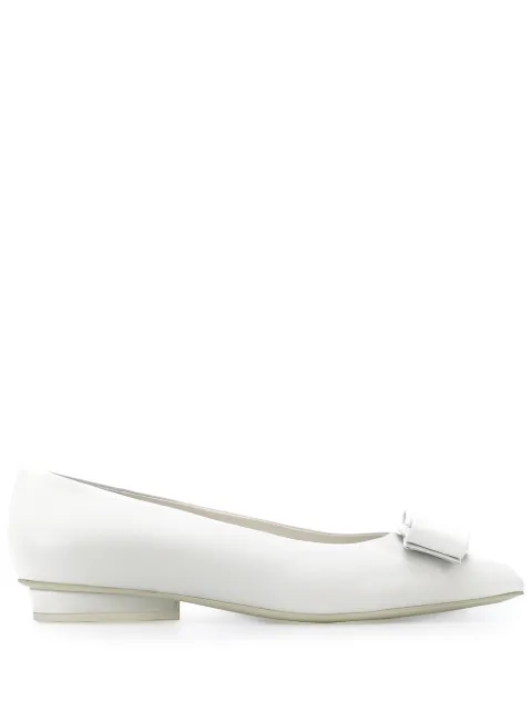 Ferragamo Viva ballerina shoes White 730596