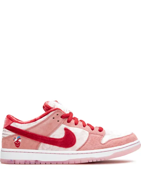 Nike SB Dunk Low Pro "Strangelove" sneakers Pink CT2552