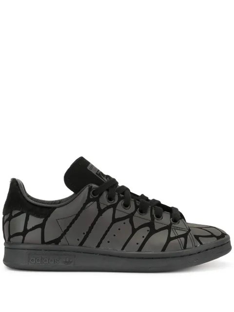 adidas Article Name sneakers Black FV4044