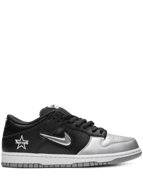 Nike x Supreme SB Dunk Low OG QS "Jewel Swoosh Silver/Black" sneakers Silver CK3480