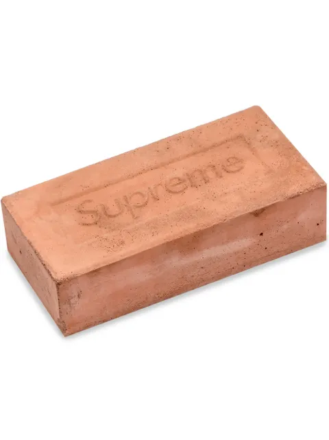 Supreme logo embossed brick Red SU1187
