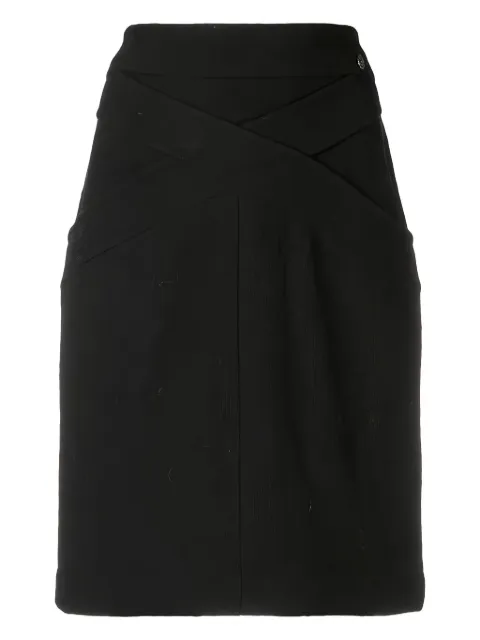 CHANEL Pre-Owned crisscross detail fitted skirt Black CSLY1017CHASKIR