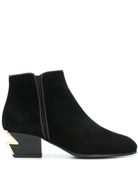 Giuseppe Zanotti round toe boots Black I870009002