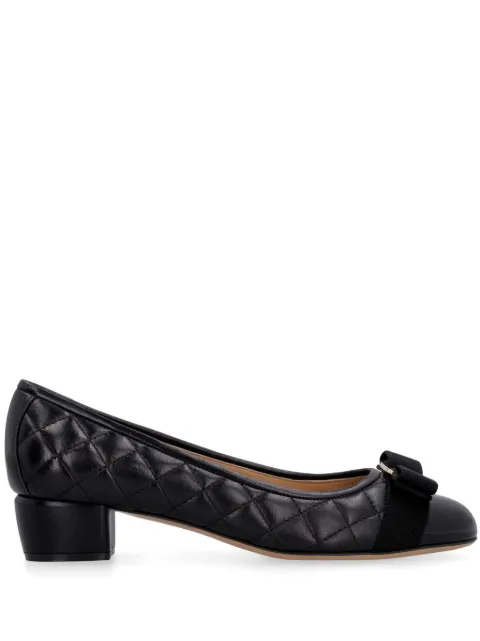 Ferragamo quilted Vara pumps Black 672114