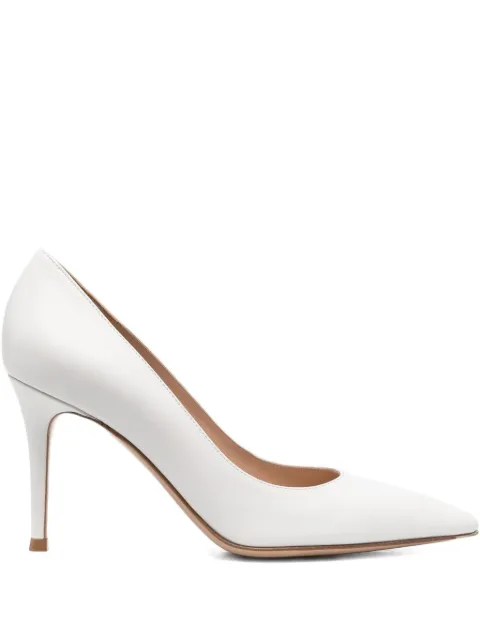 Gianvito Rossi pointed-toe pumps White G2458085RICVIT