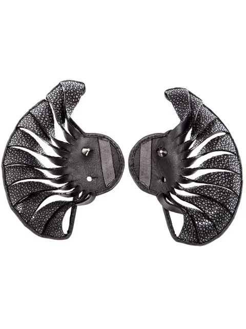 Thomasine shell cuff Black GALUCHAT